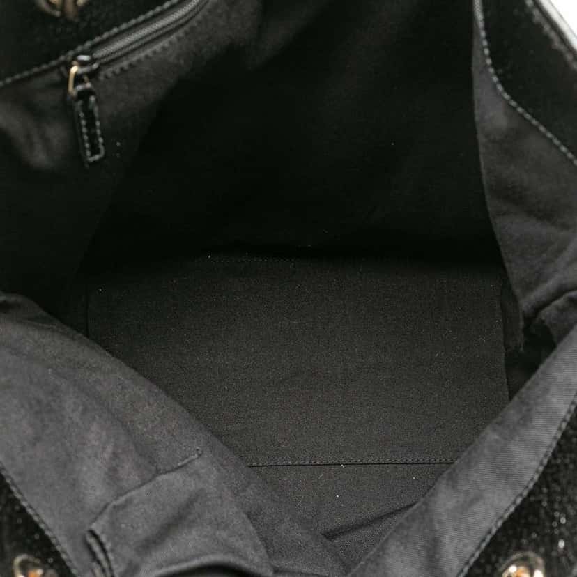 Gucci GG Canvas Eclipse Tote Black Good condition - Model View