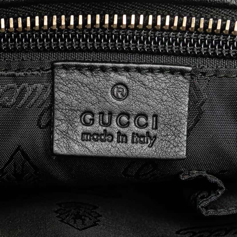 Gucci Guccissima Crossbody Black Leather Good condition - Box View