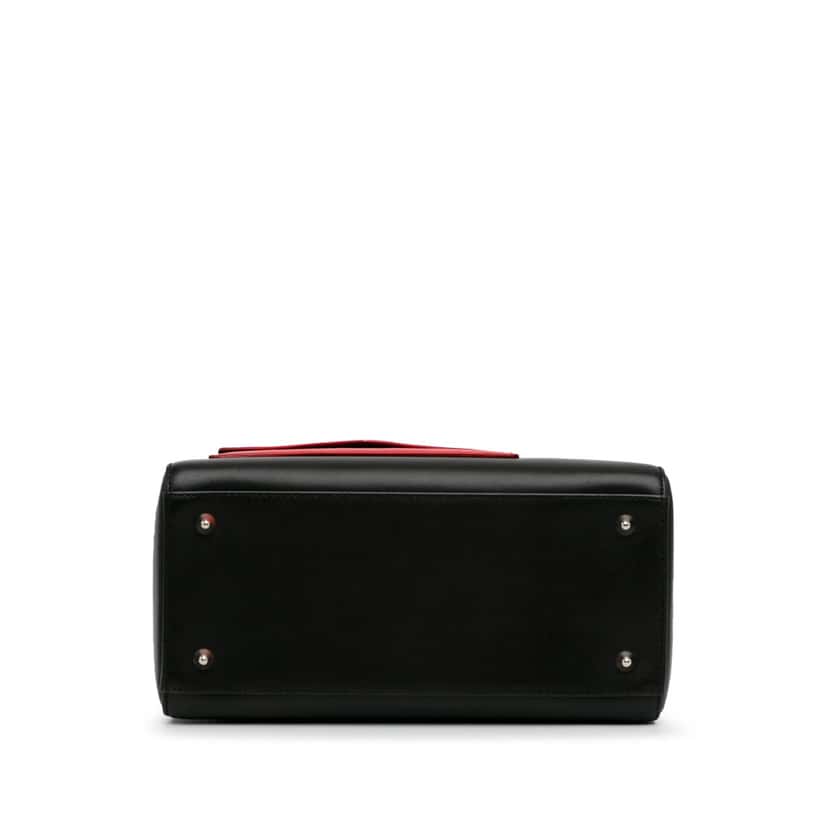 Dior Medium Calfskin Pockets Lady Dior Black Leather Good condition - Model View