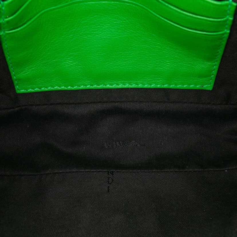 Fendi Mini Zucca Embossed Leather Baguette Satchel Green Leather Good condition - Model View