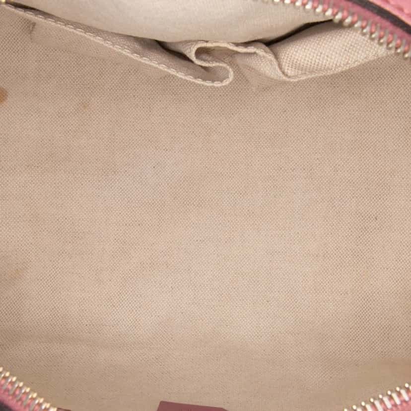 Gucci Small Microguccissima Joy Boston Bag Pink Leather Good condition - Model View