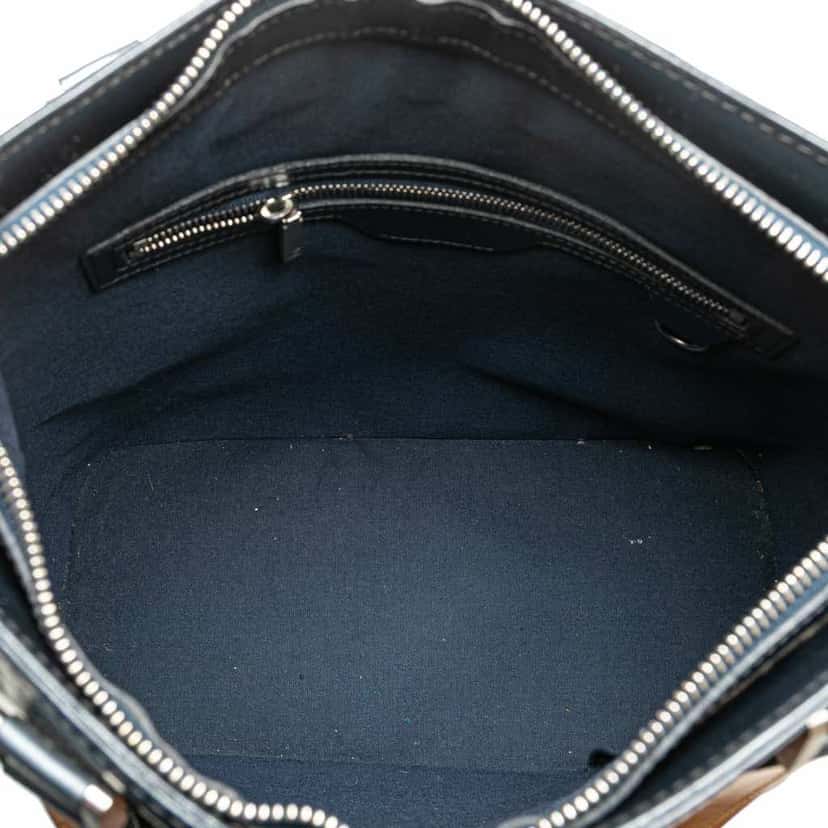 Louis Vuitton Monogram Mat Stockton Blue Leather Good condition - Model View