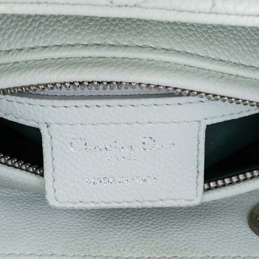 Dior Medium Calfskin Cannage Lady Dior White Leather Good condition - Box View