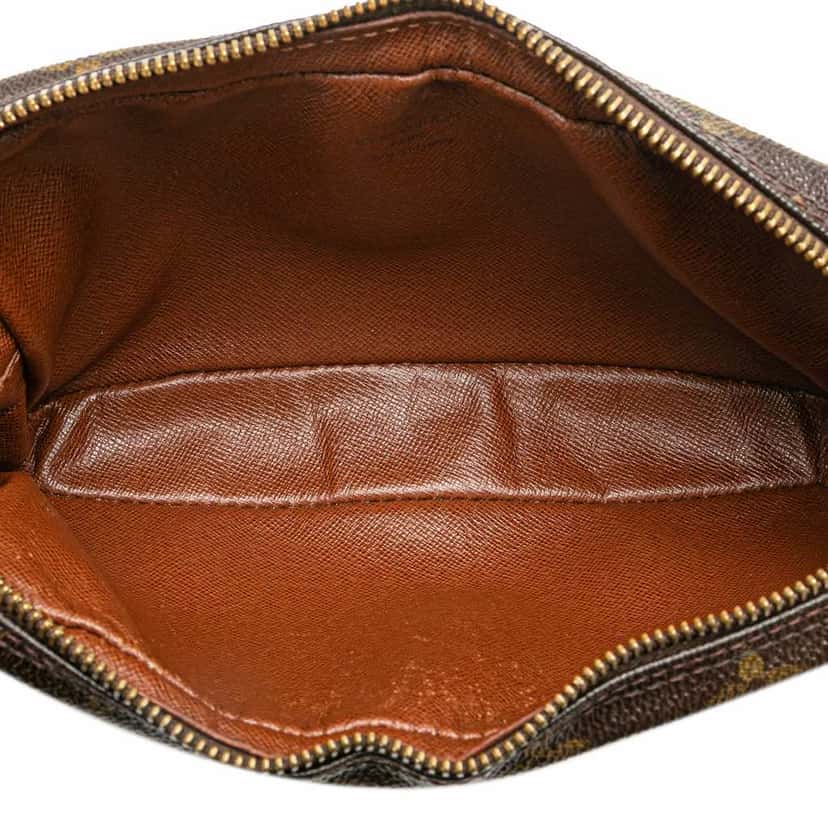 Louis Vuitton Monogram Pochette Marly Bandouliere Brown Canvas Fair condition - Model View