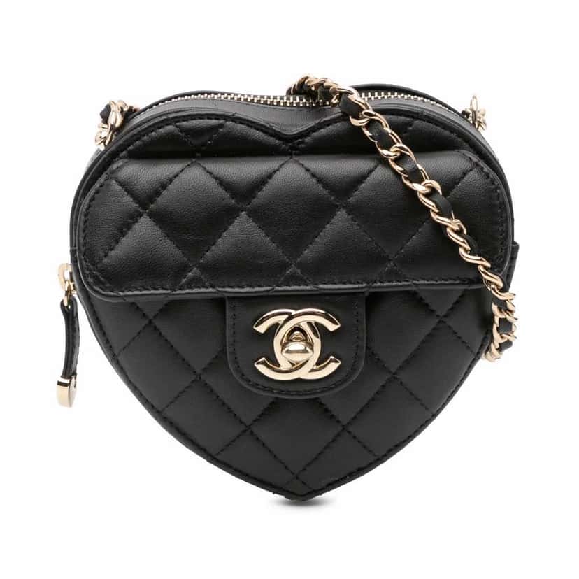 Chanel Mini Lambskin CC in Love Heart Crossbody Black Leather Good condition - Front View