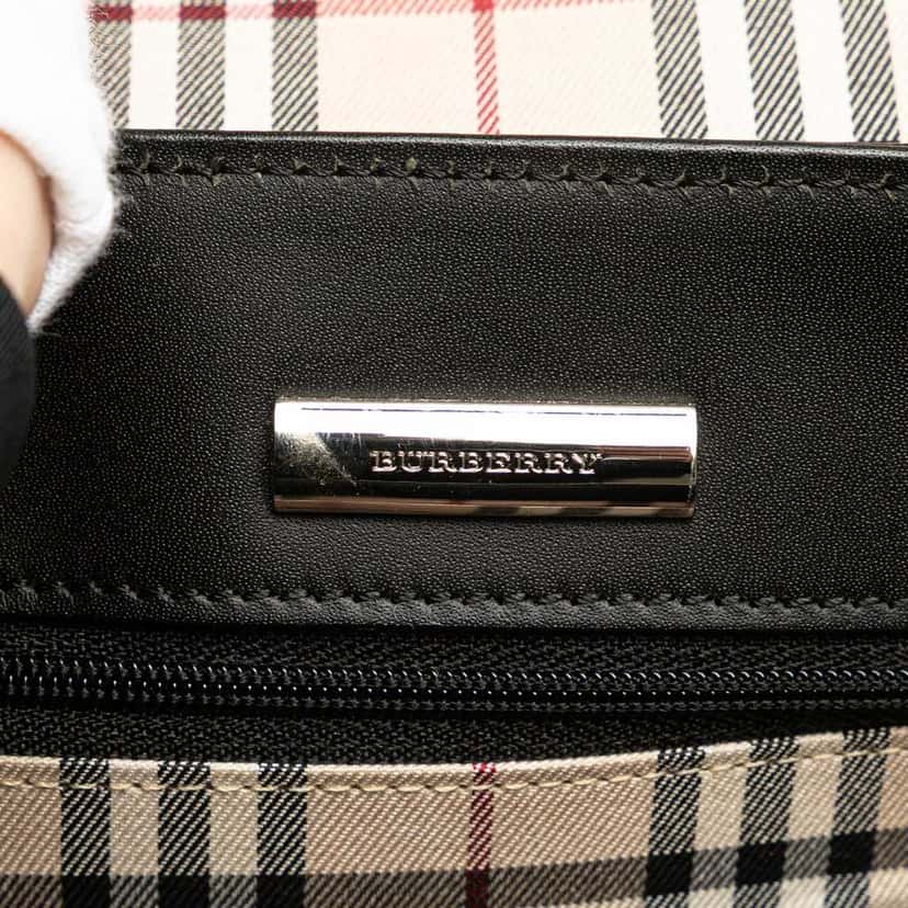 Burberry Leather Flap Shoulder Bag Black Leather Good condition - Box View