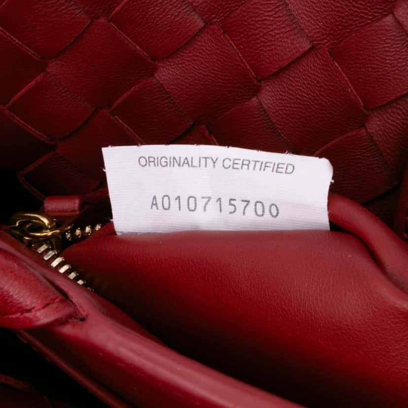 Bottega Veneta Lambskin Intrecciato East West Andiamo Top Handle Bag Red Leather Good condition - Box View