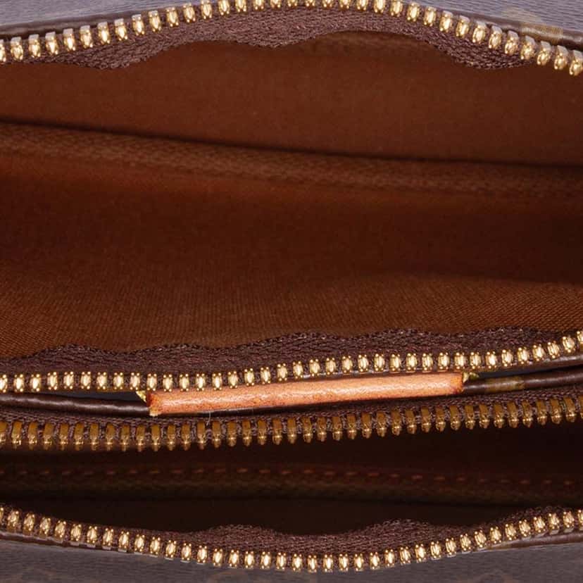 Louis Vuitton Monogram Multi Pochette Accessoires Brown Canvas Good condition - Model View