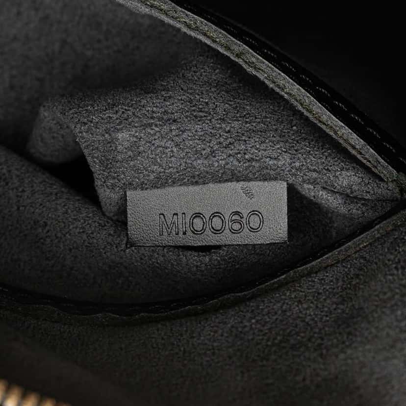Louis Vuitton Epi Alma PM Black Leather Good condition - Box View