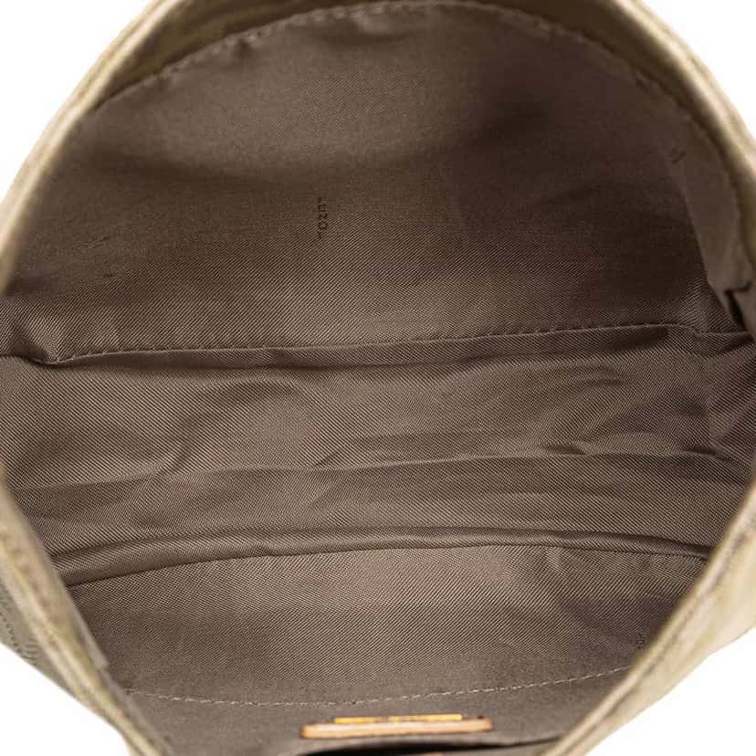 Fendi Zucca Canvas Shoulder Bag Brown Very good condition - Model View