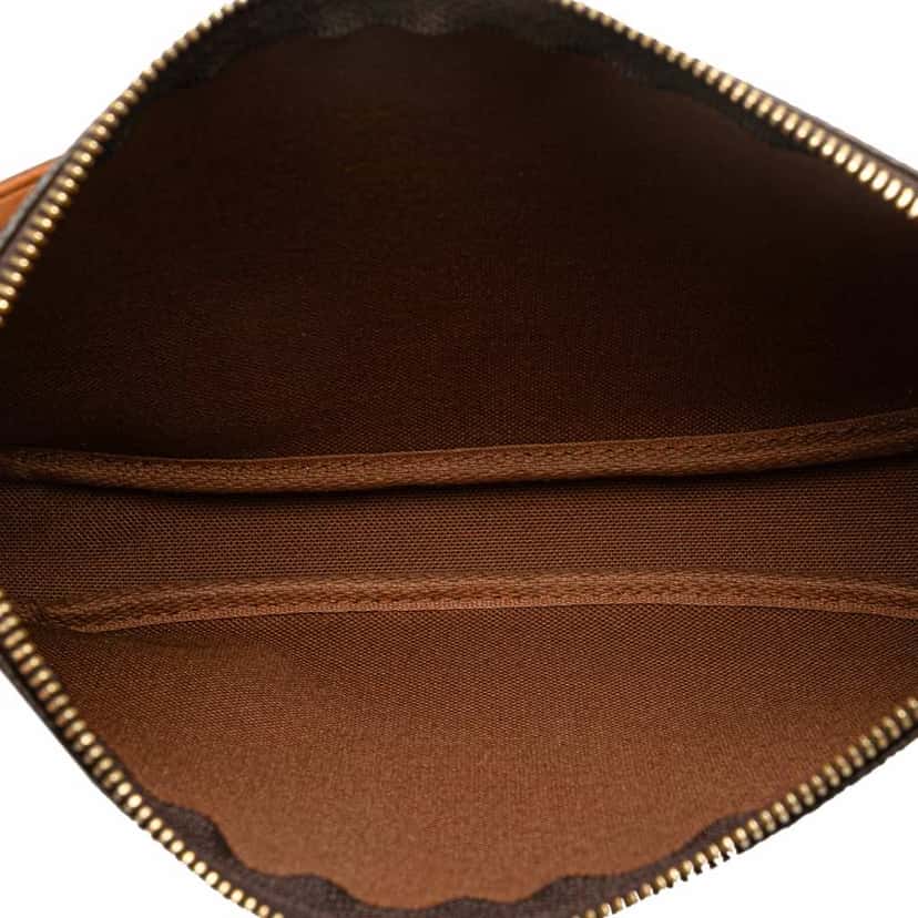 Louis Vuitton Monogram Pochette Accessoires Brown Canvas Good condition - Model View