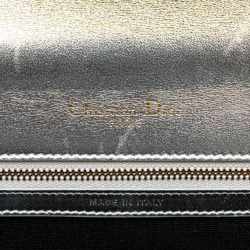 Dior Small Metallic Grained Calfskin Diorama Flap Silver Leather Good condition - Box View