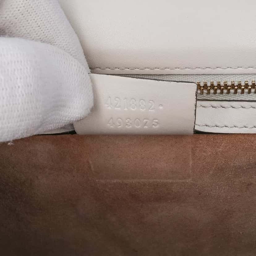 Gucci Small Leather Sylvie Satchel White Leather Good condition - Box View