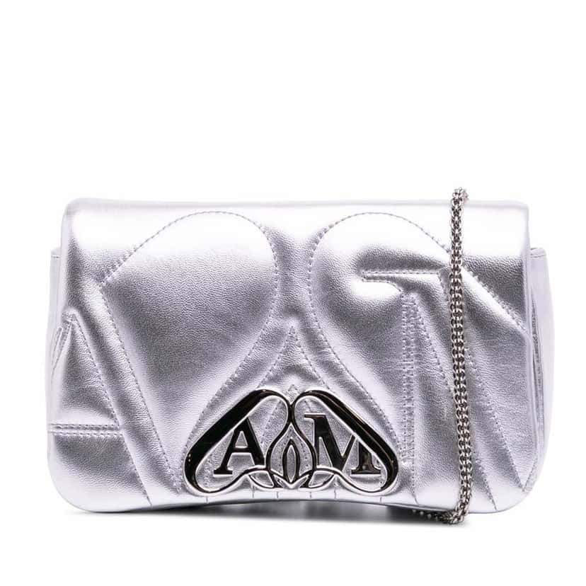 Alexander Mcqueen Mini Leather The Seal Chain Crossbody Silver Leather Good condition - Front View