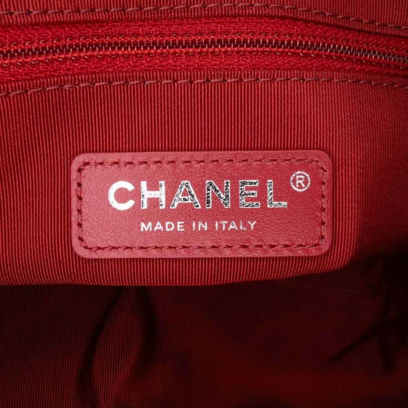 Chanel Calfskin Signature Chain 20s Bowling Bag Red Leather Good condition - Box View