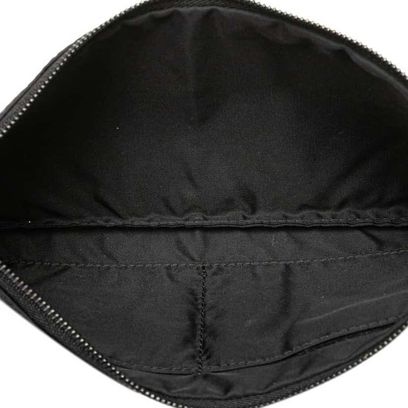 Chanel New Travel Line Nylon Pouch Black Good condition - Model View