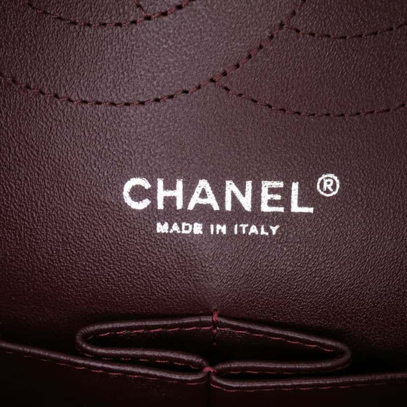 Chanel Jumbo Classic Caviar Double Flap Black Leather Good condition - Box View
