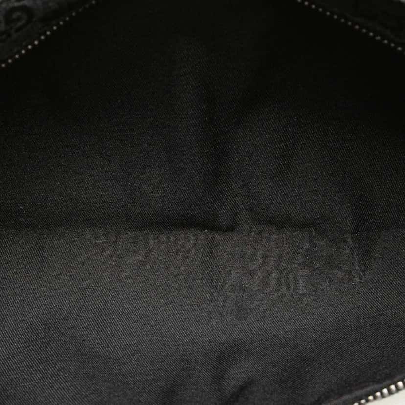 Gucci GG Canvas Double Pocket Belt Bag Black Good condition - Model View