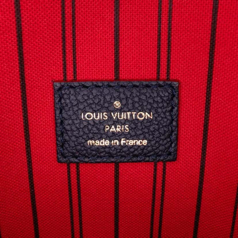 Louis Vuitton Monogram Empreinte Pochette Metis Blue Leather Good condition - Box View