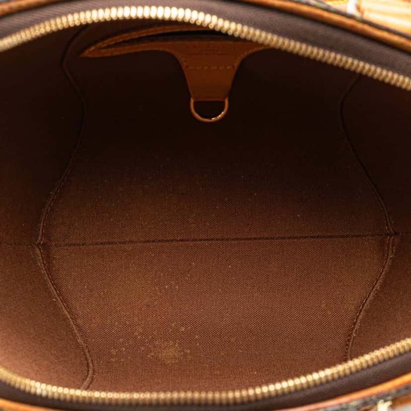 Louis Vuitton Monogram Ellipse PM Brown Canvas Good condition - Model View