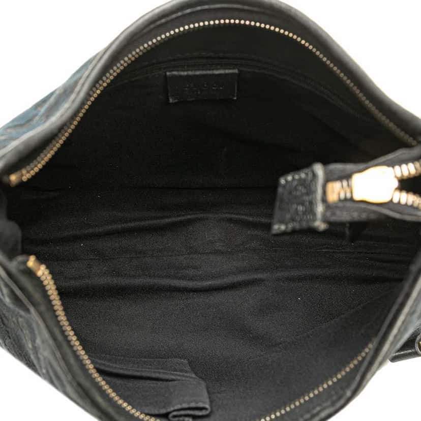 Gucci GG Canvas Abbey D Ring Shoulder Bag Blue Good condition - Model View