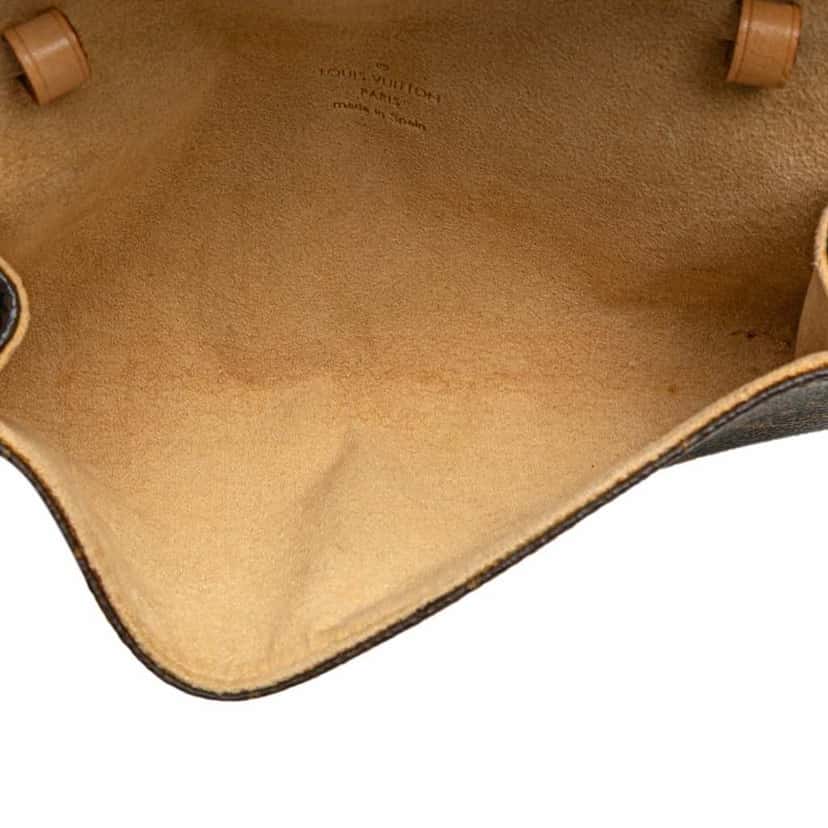 Louis Vuitton Monogram Pochette Twin PM Brown Canvas Good condition - Model View