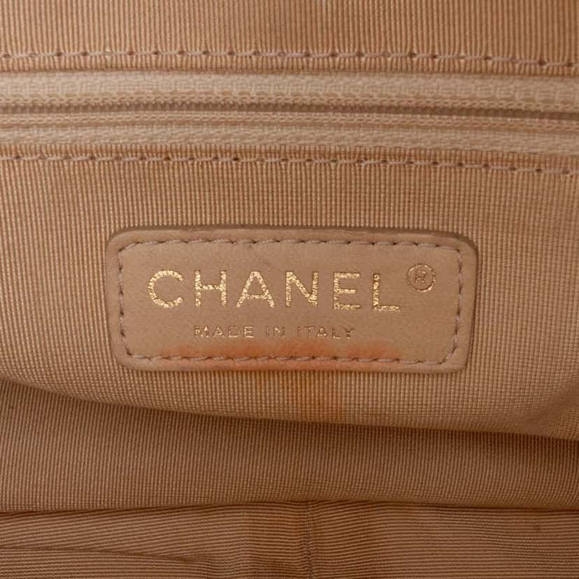 Chanel Petite Caviar Timeless Tote Brown Leather Good condition - Box View