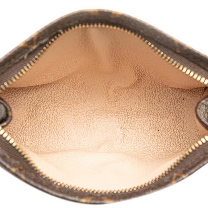 Louis Vuitton Monogram Toiletry Pouch 15 Brown Canvas Good condition - Model View
