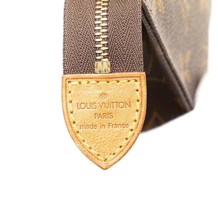 Louis Vuitton Monogram Toiletry Pouch 15 Brown Canvas Good condition - Box View