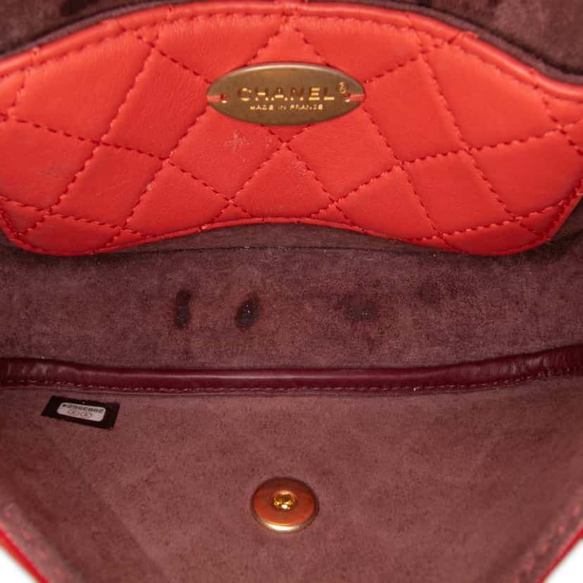 Chanel Quilted Calfskin Multi Pouching Flap Red Leather Good condition - Model View