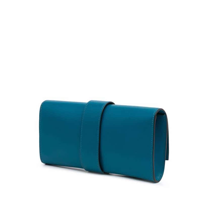 Hermès Tadelakt Medor Clutch 23 Blue Leather Good condition - Back View