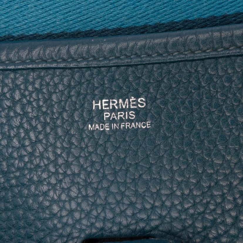 Hermès Clemence Evelyne III 29 Blue Leather Good condition - Box View