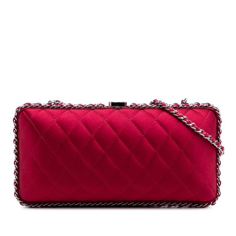 Chanel Quilted Satin Chain Around Clutch Red Good condition - Front View