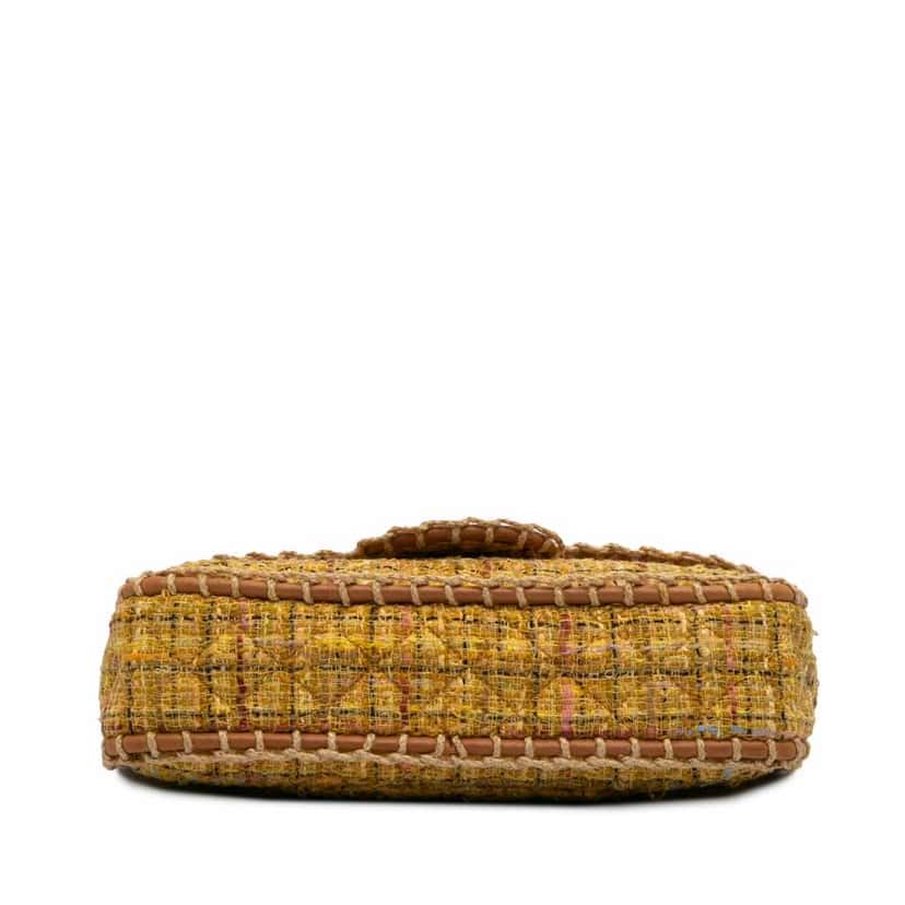 Chanel Medium Quilted Tweed St Tropez Flap Yellow Good condition - Inside View