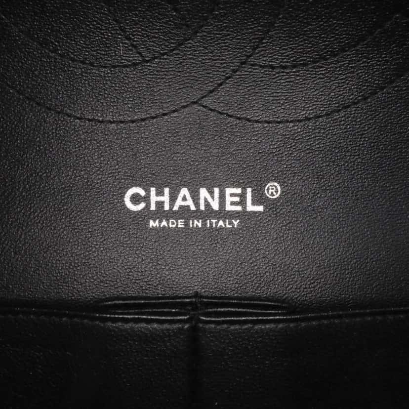 Chanel Jumbo Classic Patent Double Flap Black Leather Good condition - Box View