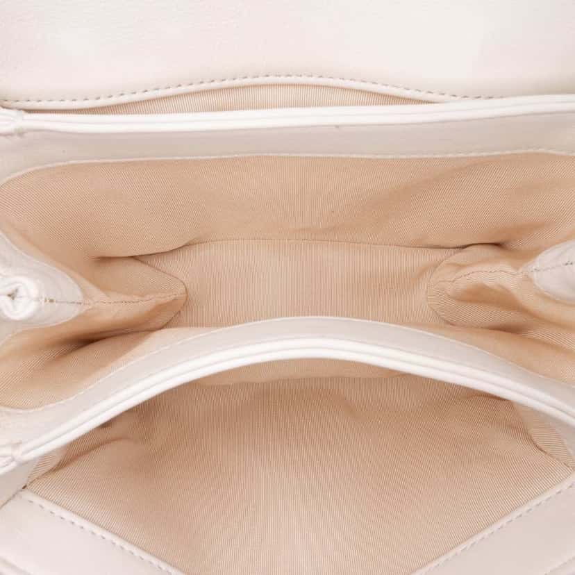 Chanel Mini Quilted Calfskin Pearl CC Accordion Flap White Leather Good condition - Model View