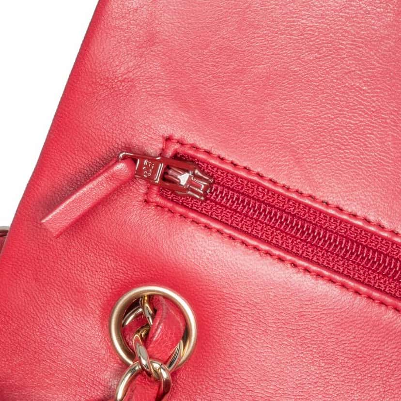 Chanel Medium Classic Lambskin Double Flap Pink Leather Good condition - Box View
