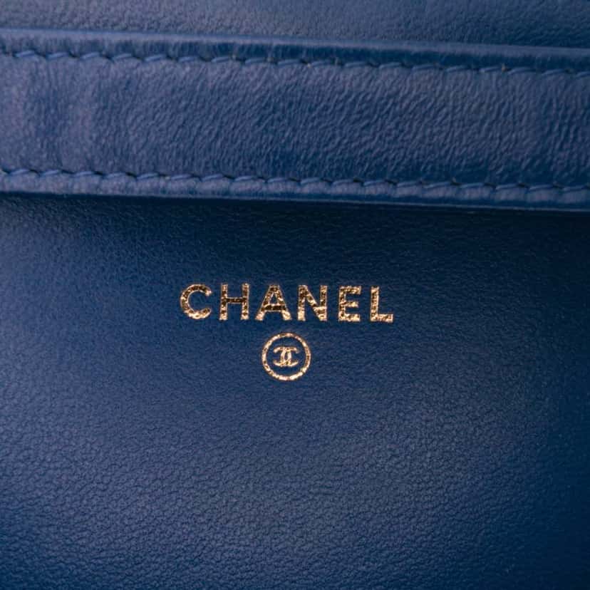 Chanel Quilted Lambskin Square Wallet on Chain Blue Leather Good condition - Box View