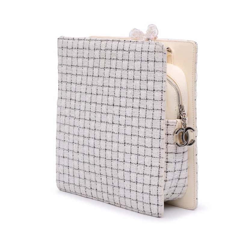 Chanel Small Tweed and Resin Zipped Shopping Bag White Good condition - Back View