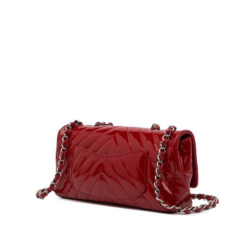 Chanel Classic Chevron Patent East West Single Flap Red Leather Good condition - Back View