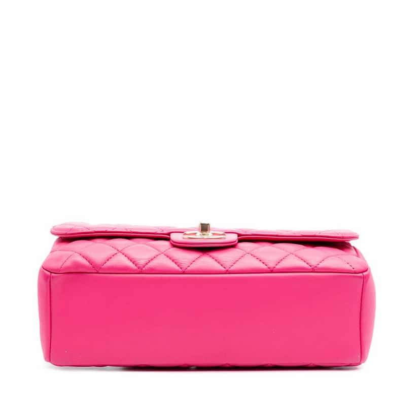 Chanel Medium Quilted Lambskin Mademoiselle Chic Flap Pink Leather Good condition - Inside View