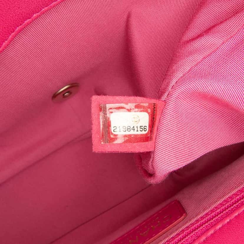 Chanel Medium Quilted Lambskin Mademoiselle Chic Flap Pink Leather Good condition - Box View