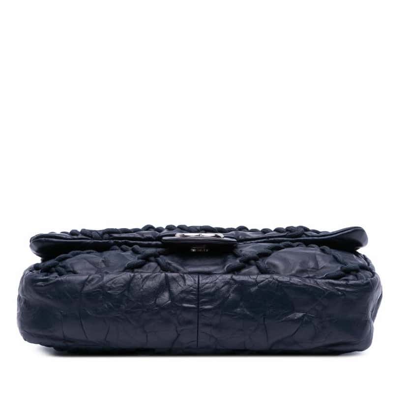 Chanel Medium Quilted Crinkled Calfskin Ultra Stitch Flap Blue Leather Good condition - Inside View