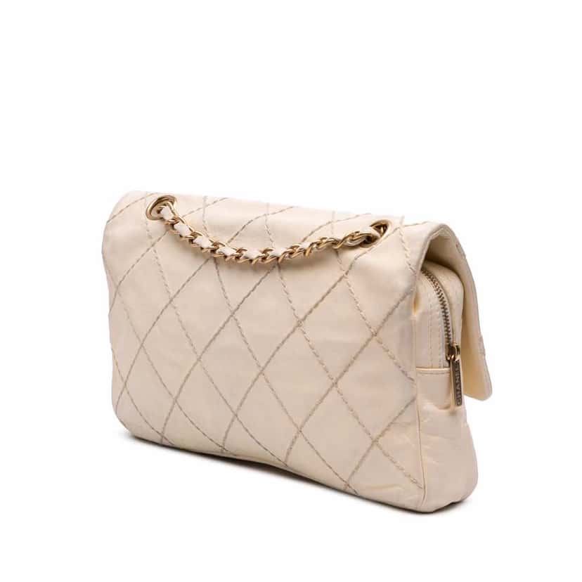Chanel Medium Quilted Lambskin Rose Applique Wild Stitch Single Flap White Leather Good condition - Back View