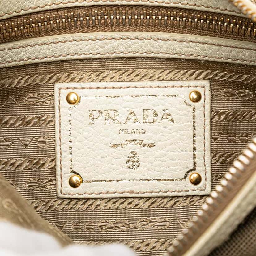 Prada Canapa Logo Crossbody Brown Good condition - Box View