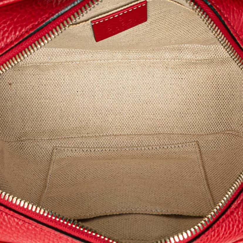 Gucci Leather Soho Disco Crossbody Red Leather Good condition - Model View