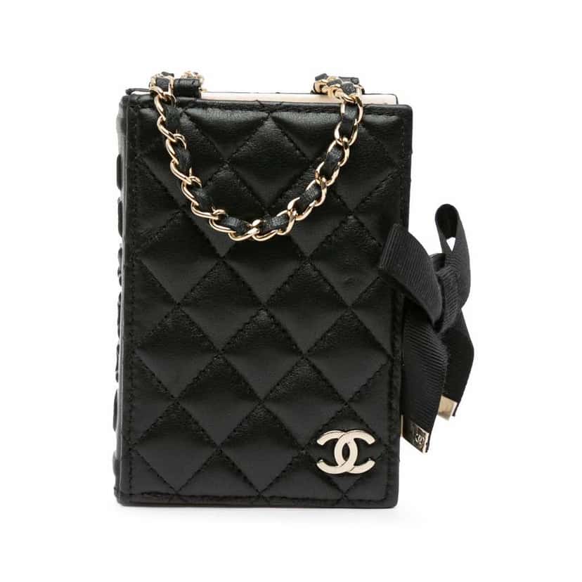 Chanel Quilted Lambskin Book Card Holder On Chain Black Leather Good condition - Front View