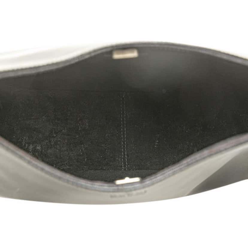 Gucci Leather Bamboo Handbag Black Leather Good condition - Model View