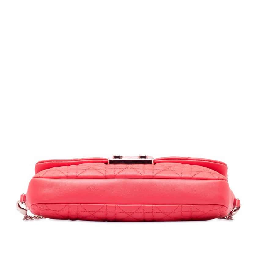 Dior Cannage Miss Dior Promenade Crossbody Pink Leather Good condition - Model View