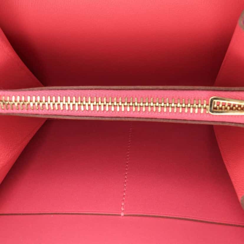 Hermès Tadelakt Constance Compact Wallet Pink Leather Good condition - Model View